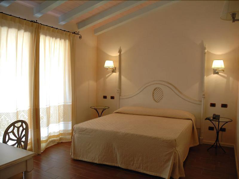 Hotel Sa Contonera Àrbatax Екстериор снимка