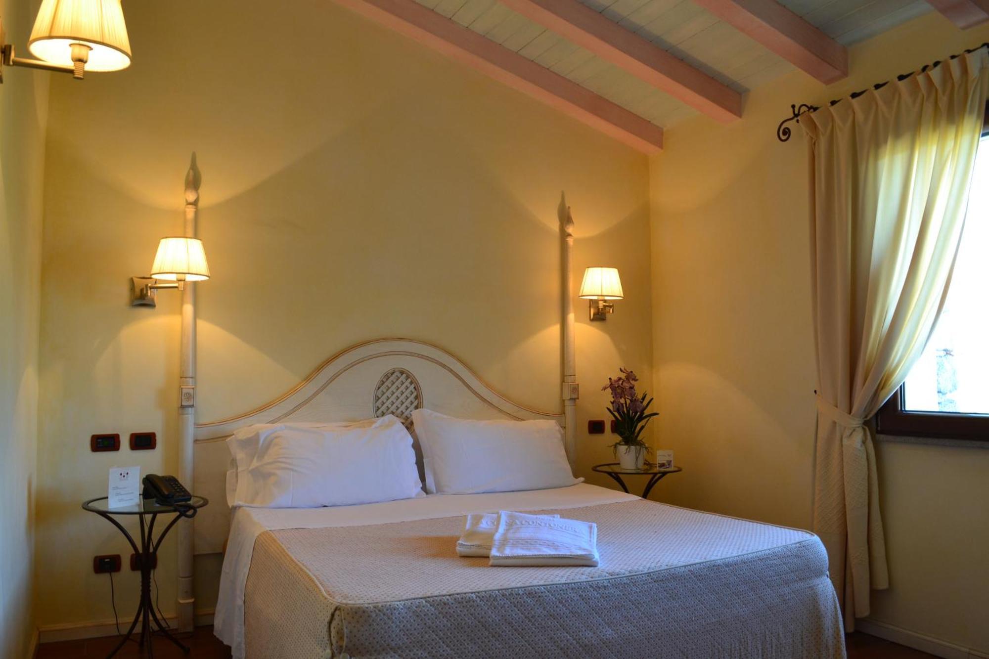 Hotel Sa Contonera Àrbatax Екстериор снимка