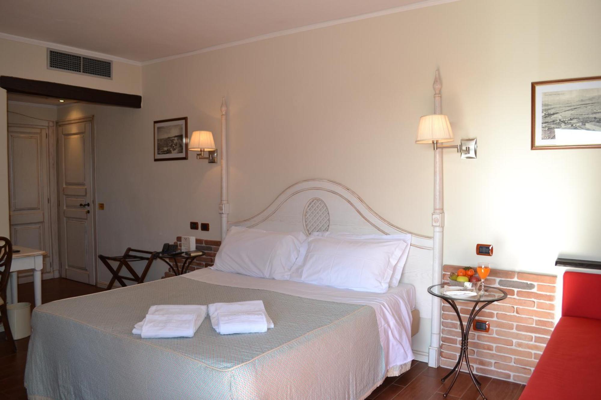 Hotel Sa Contonera Àrbatax Екстериор снимка